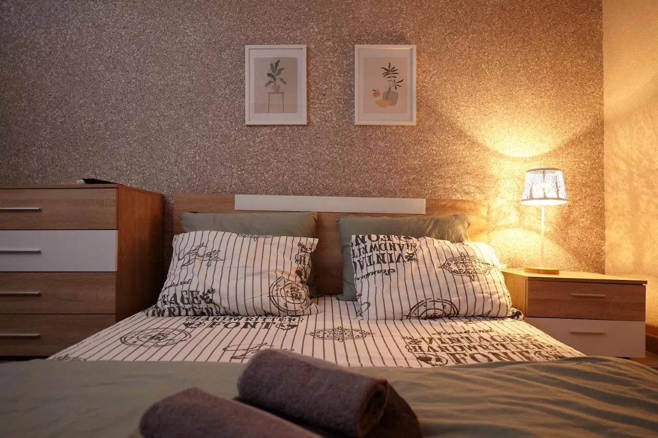 Stylish Kosher Oasis Near The Airport And Beach Appartement Thessalonique